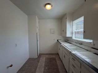 332 Metzler St #R-15, Bakersfield, CA 93308
