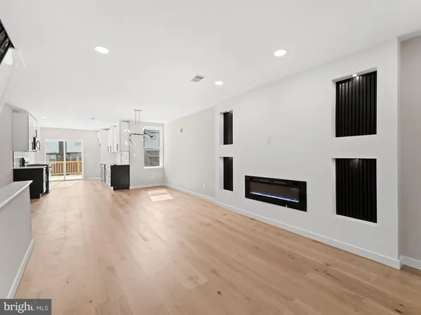 2424 77th Ave, Philadelphia, PA 19150