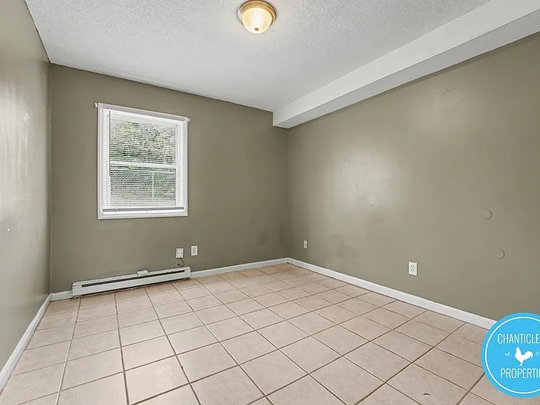 1504 Autumn Dr #A — Photo 14