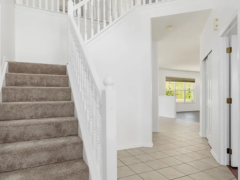 6279 Parkmeadow Ln — Photo 4