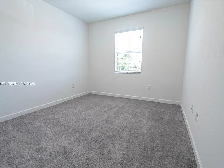 2630 SE 12th St — Photo 16