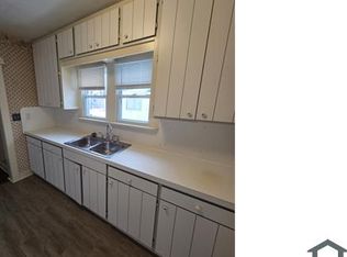 1938 Clinton St APT 1, Muskegon, MI