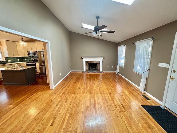 5th image of 1414 Boonsboro Pl