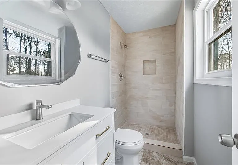5825 Stonehaven Dr NW — Photo 20