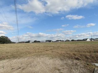 707 Winchester Trl, Angleton, TX 77515
