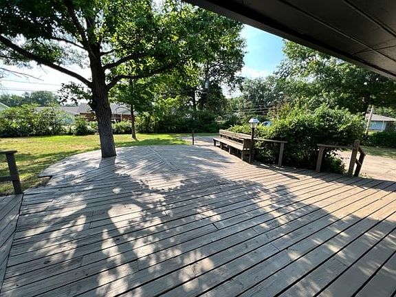 5th image of 1337 N McFarland Pl