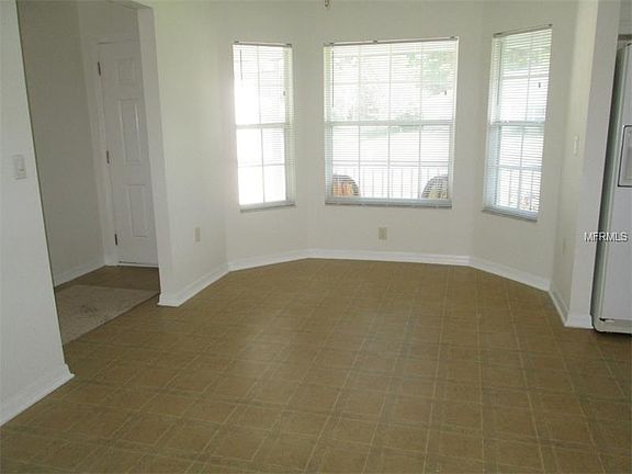 4th image of 4179 Magenta Ave
