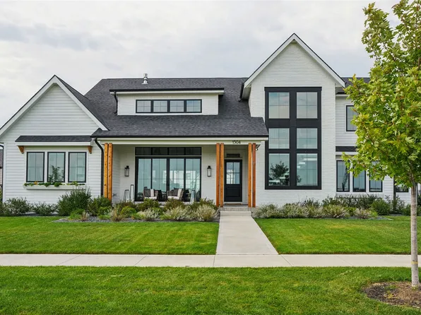 1504 SW Des Moines St, Ankeny, IA 50023