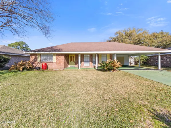 107 Medina Dr, Duson, LA 70503