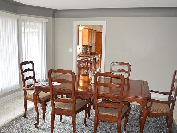 4th image of 27825 Gates Mills Blvd