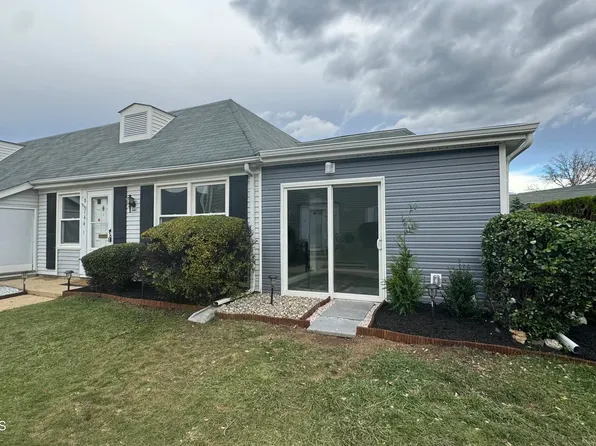 146 Old Nassau Road #B, Monroe, NJ 08831