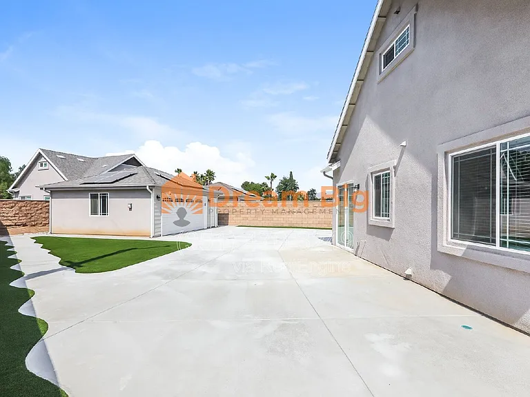 5167 Peony Ct — Photo 30