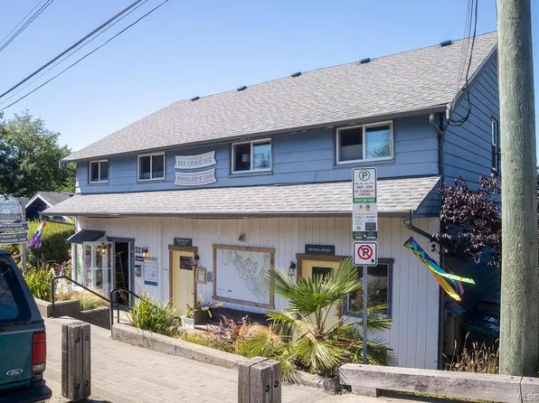 320 Main St, Tofino, BC V0R 2Z0