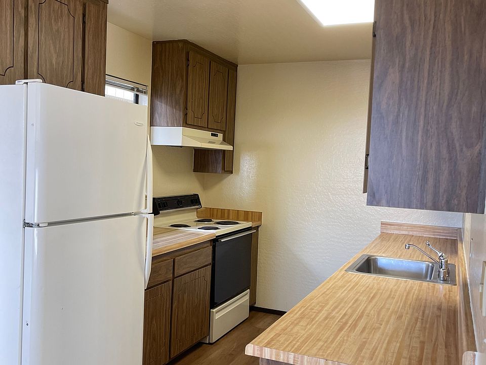 2nd image of 1331 Marcie Cir