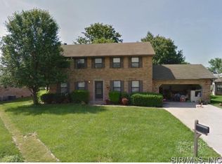 700 Leighigh Dr, Swansea, IL