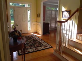 1347 Komo Mai Dr, Pearl City, HI 96782