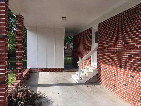 2nd image of 1125 Dunmire St