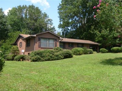 245 Blake St, Winston Salem, NC, 27104