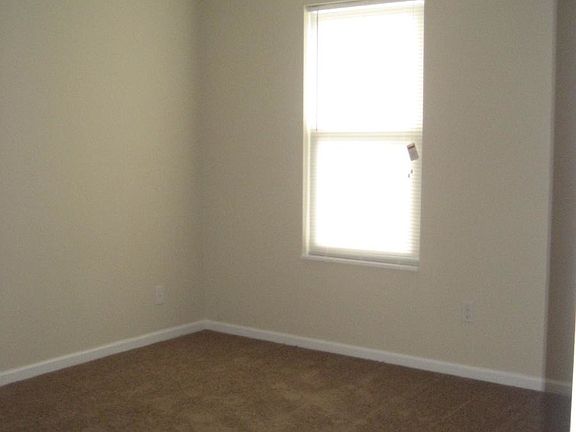2nd image of 2508 Hilltop Cir APT 3