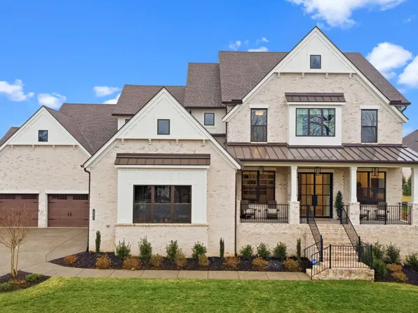 4664 Majestic Meadows Dr, Arrington, TN 37014