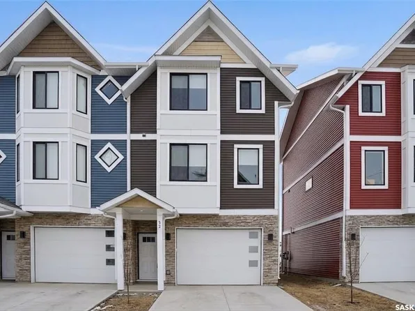 UNIT 52-900 St Andrews LANE, Warman, SK S0K 4S4
