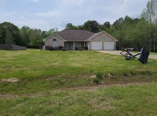 8233 Reservoir Rd, Collinsville, MS 39325