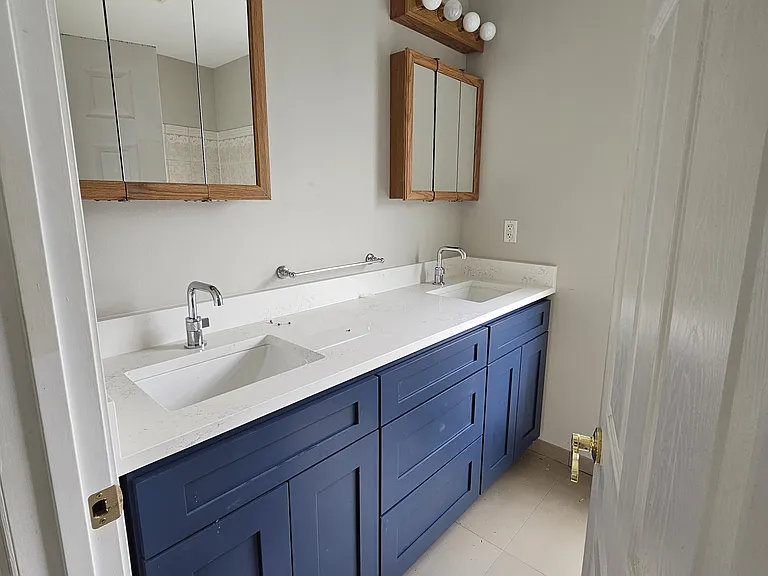 4453 Tolt Ave #B — Photo 1