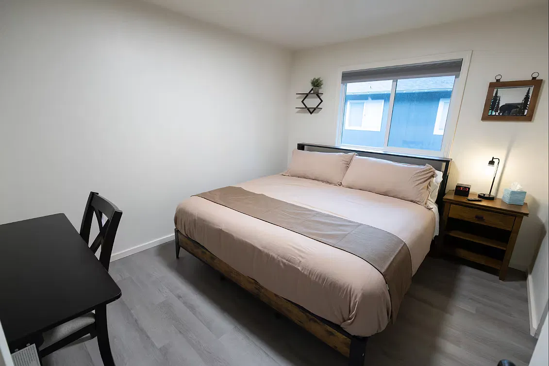 4 bed, 1650 sqft, $2,500 — Photo 3