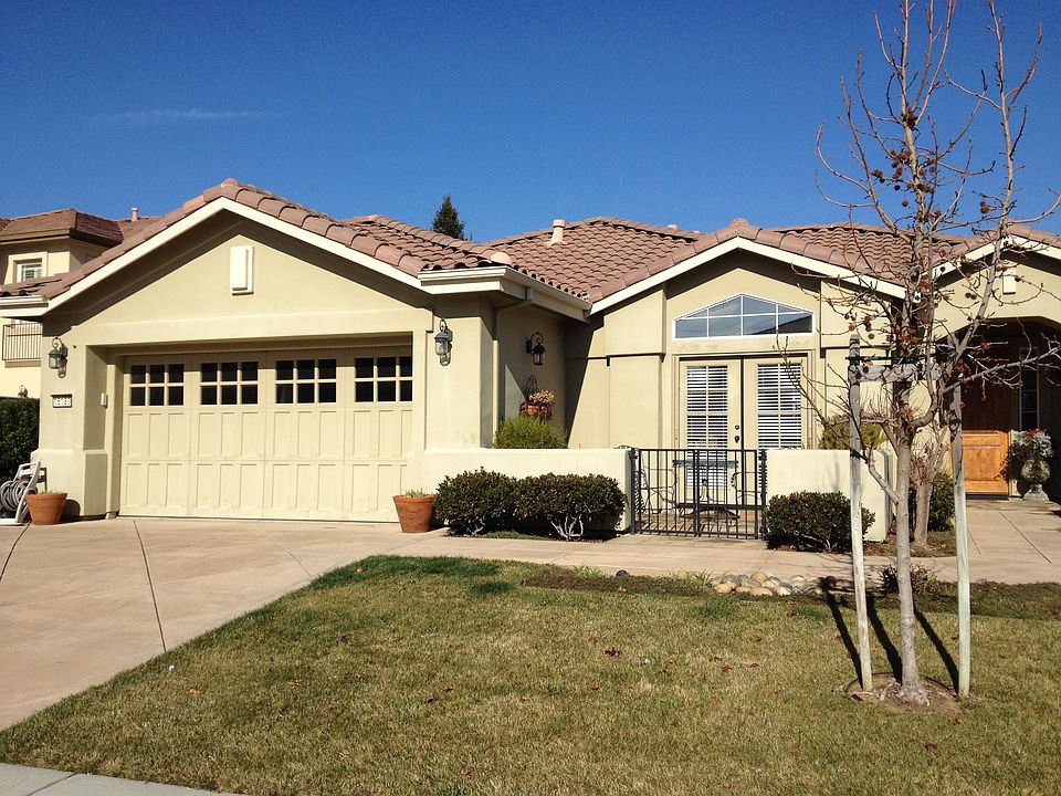 1st image of 15180 Bellini Way