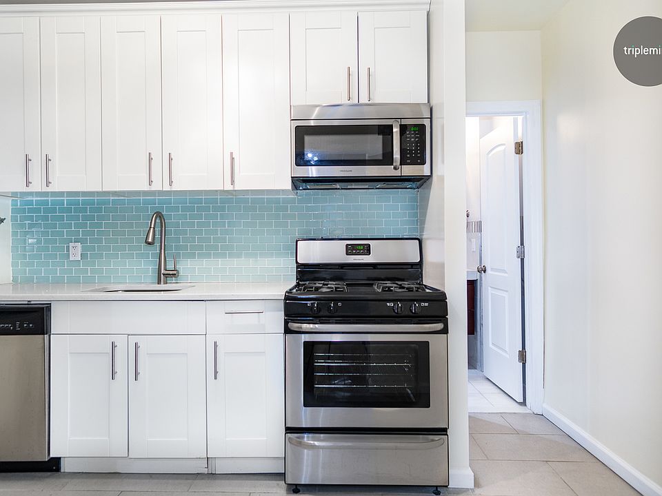 1st image of 470 W 165th St APT 3