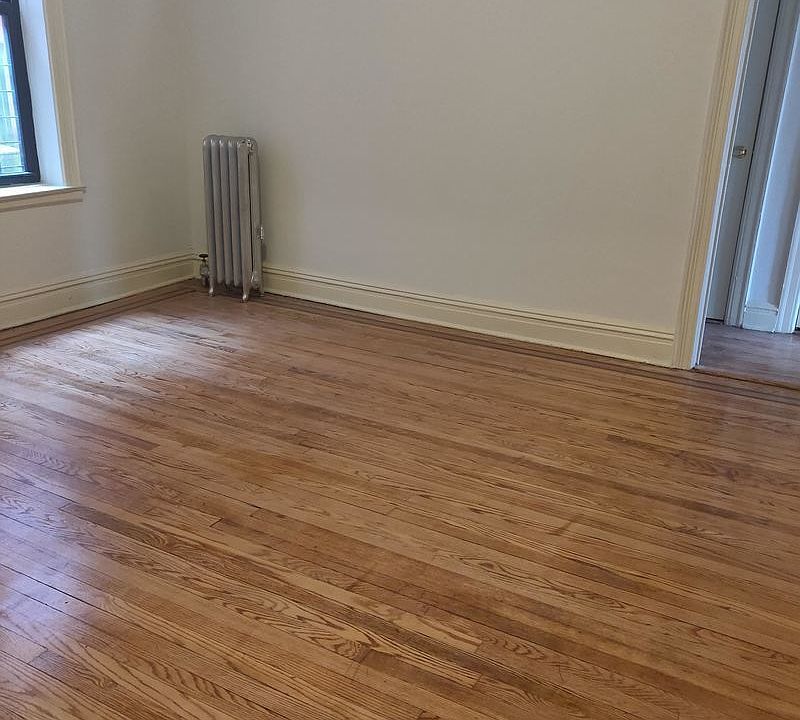1st image of 4536 39th Pl #4C