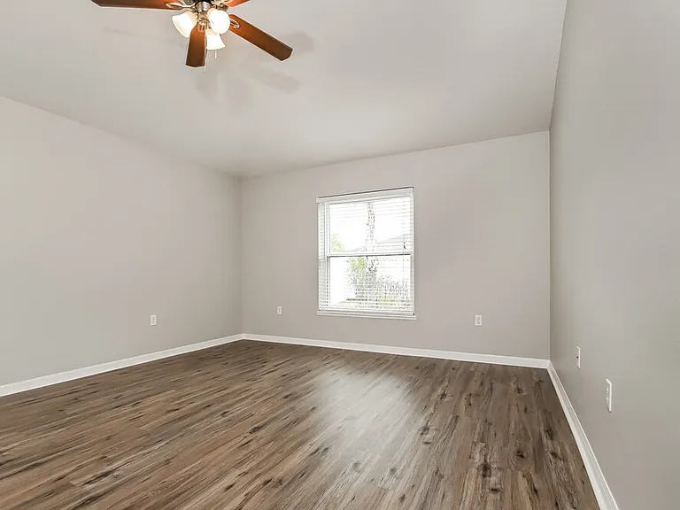 1309 Alhambra Crest Dr — Photo 9