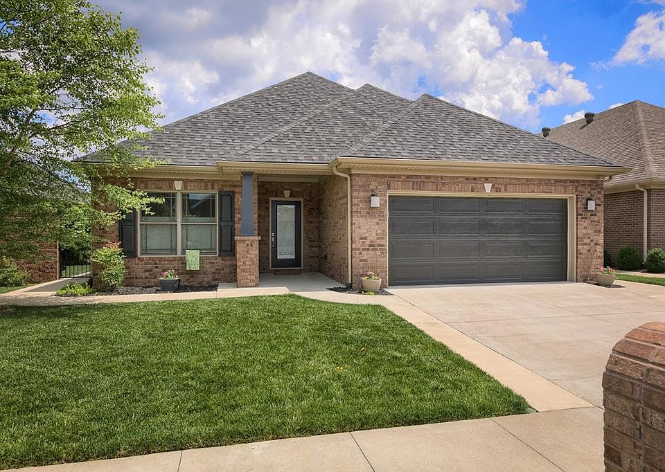 1st image of 442 Stableford Cir