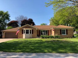 5006 Maryland Ave, Racine, WI 53406