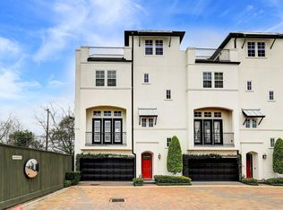 8932 Lakeshore Bend Dr, Houston, TX 77080