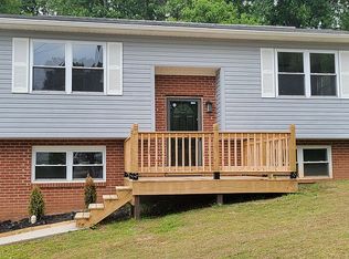 503 Martin Luther King Jr Dr, Rockwood, TN 37854