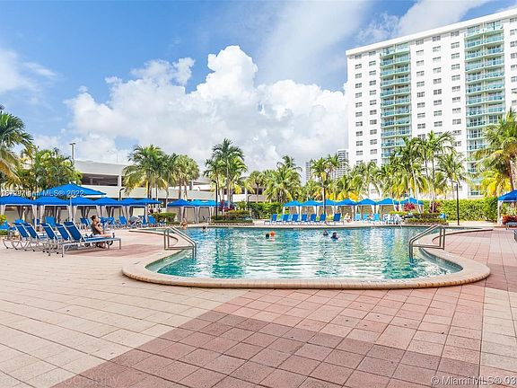 2nd image of 19370 Collins Ave APT 802