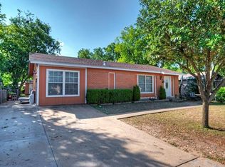 7915 Lazy Ln, Austin, TX 78757