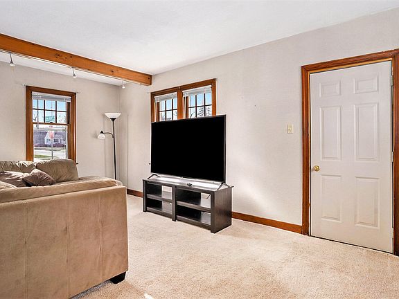 3rd image of 501 Harrison Ave