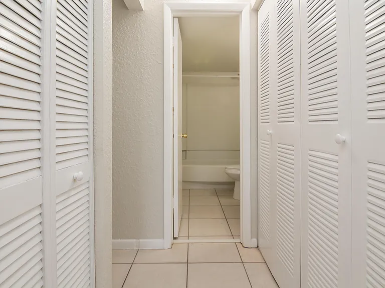 2771 Riverside Dr #109-A — Photo 11