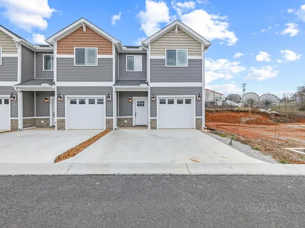 1038 E Main St #106, Livingston, TN 38570