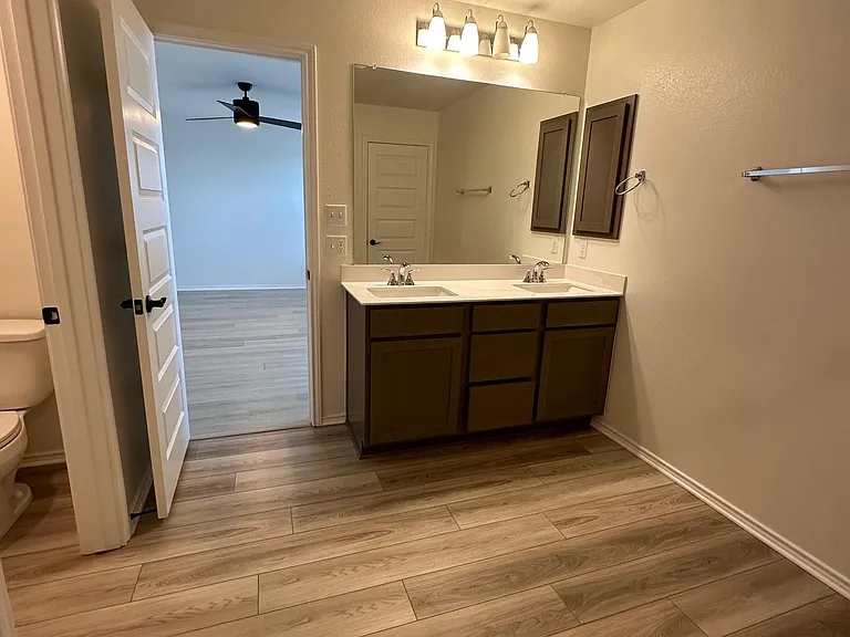 4469 Acerno St — Photo 30