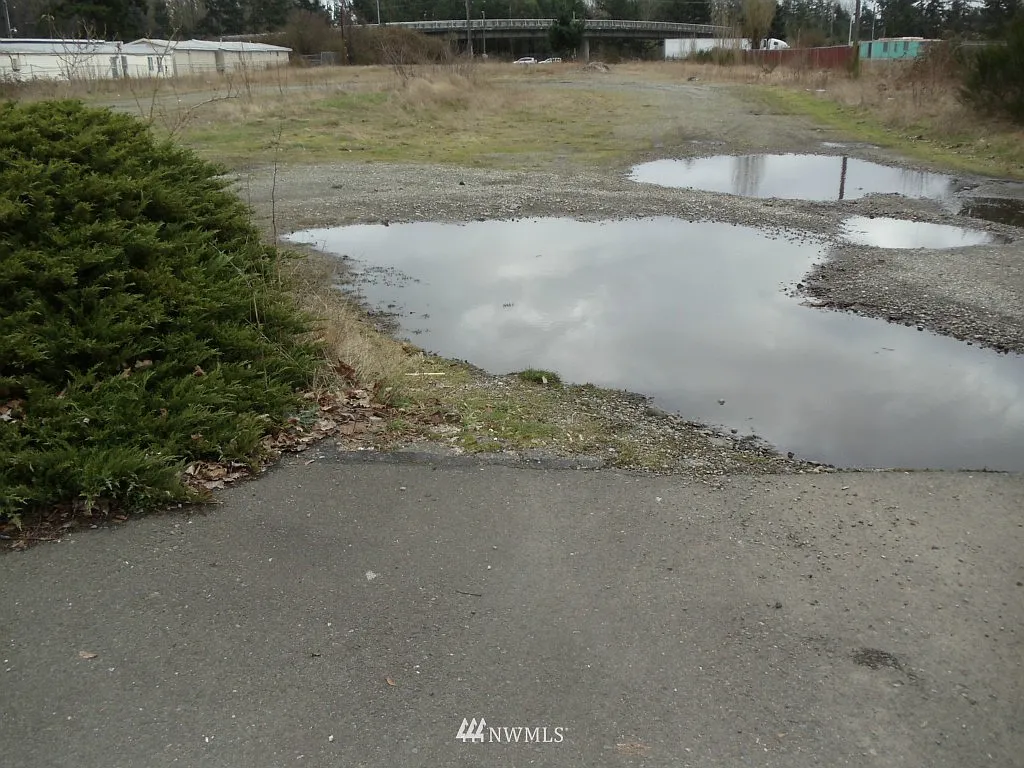 11701 Pacific Hwy SW photo 1