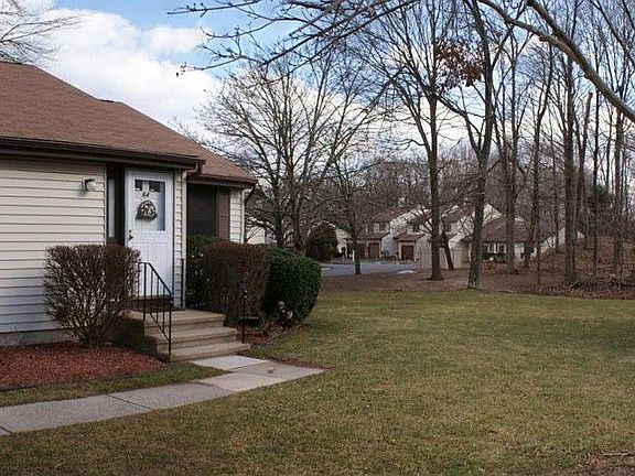 2nd image of 64 Oak Forest Dr