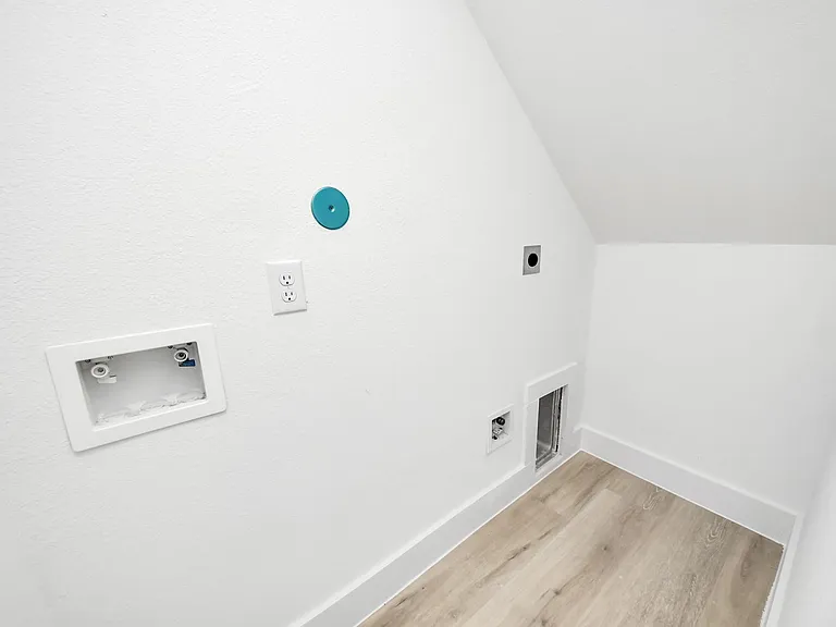 4410 Allen St #A — Photo 22