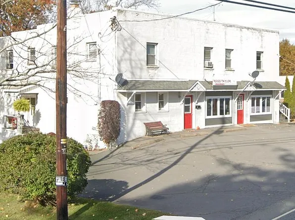 728 Justus Blvd #1, Scott Township, PA 18411