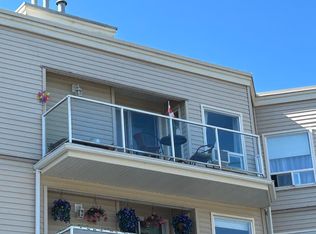 9295 122nd St #305, Surrey, BC V3V4L4