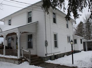 4160 Johnson Rd, Lockport, NY 14094