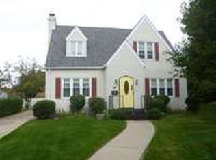 817 E Woodside St, South Bend, IN