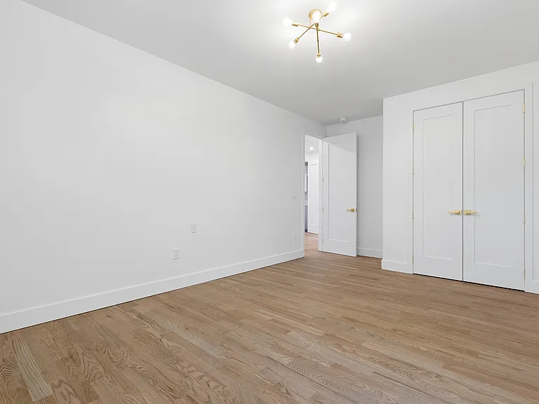 548 Lakes Rd — Photo 37